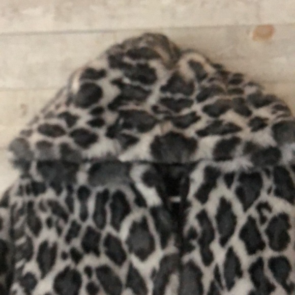 Gorgeous leopard print hooded jacket - Picture 6 of 12